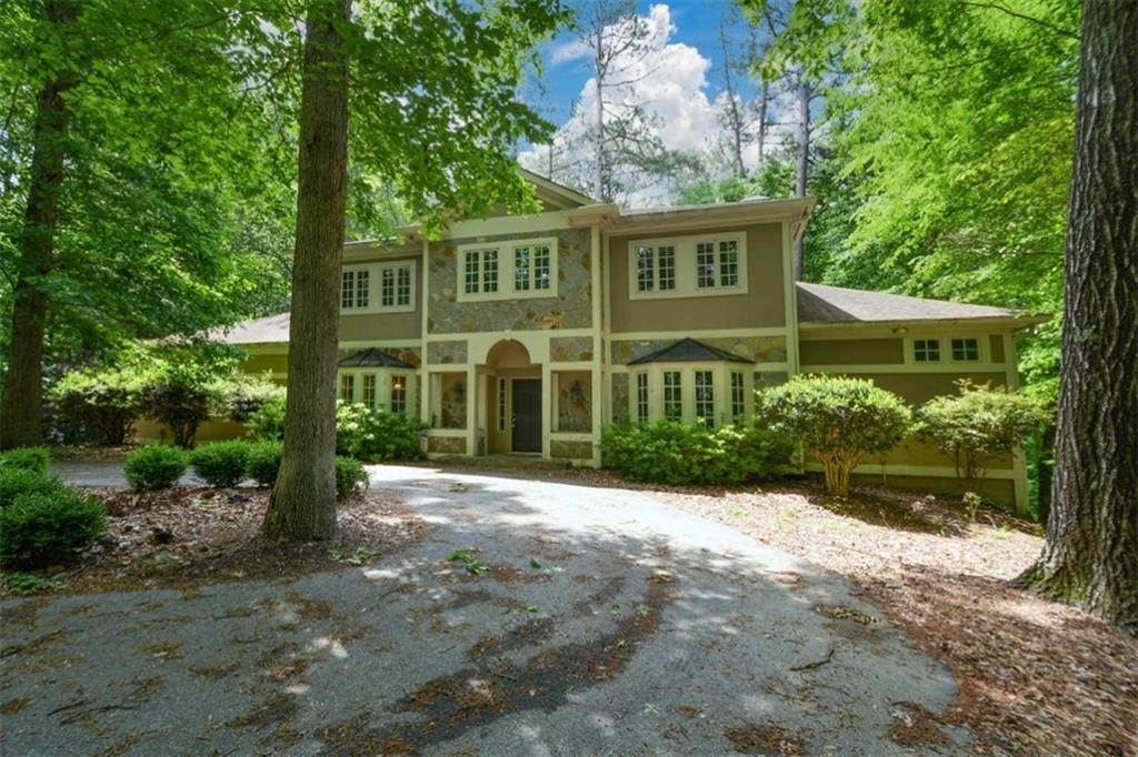 Single Family Homes at 5051 Powers Ferry Road Sandy Springs, Georgia 30327 United States