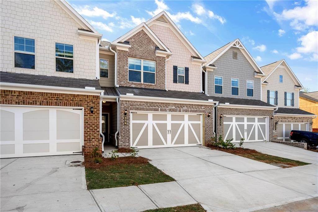 Townhouse for Sale at 203 Yellowwood Way 26 Woodstock, Georgia 30188 United States