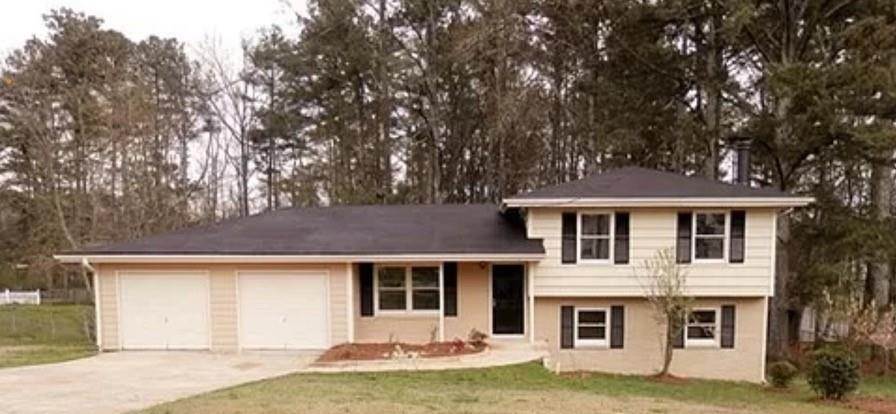 Single Family Homes 용 매매 에 Address Restricted by MLS Douglasville, 조지아 30134 미국