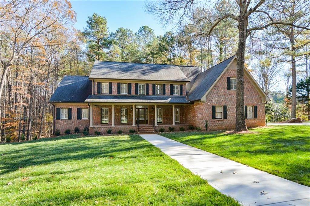Single Family Homes for Sale at 1856 Mack Dobbs Road Kennesaw, Georgia 30152 United States