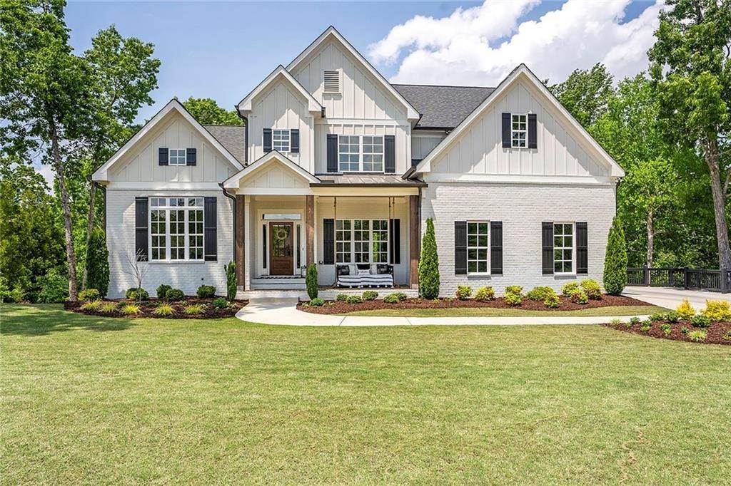 Single Family Homes at 13133 Overlook Pass Roswell, Georgia 30075 United States