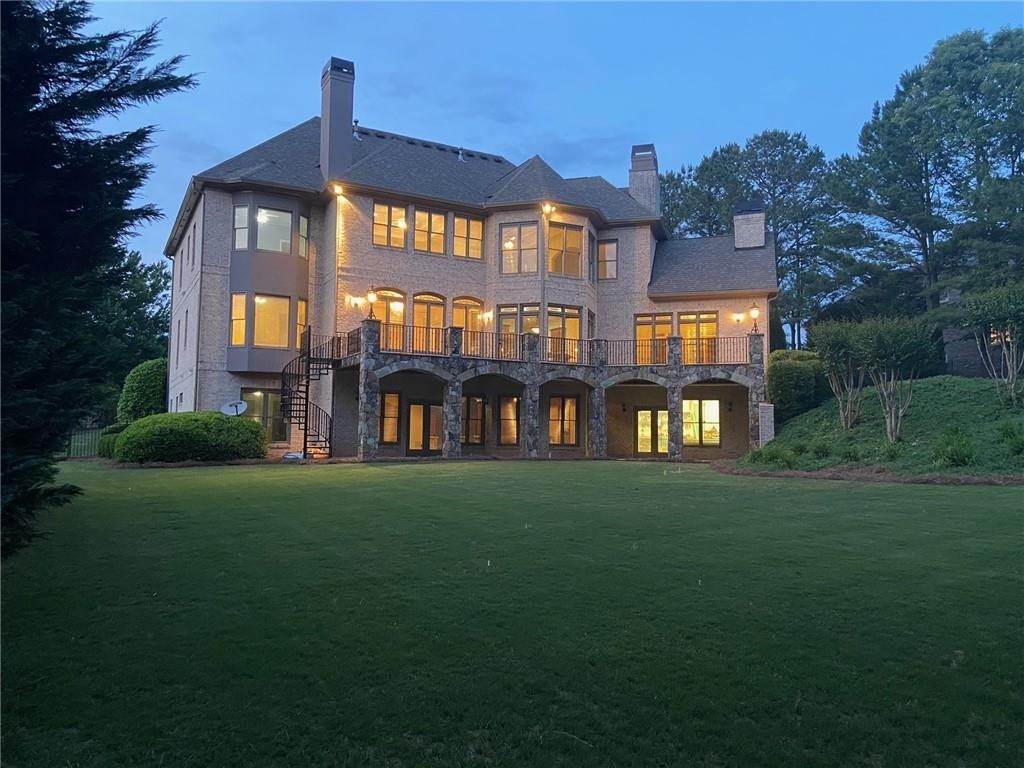 8. Single Family Homes for Sale at 3035 Wills Mill Road Cumming, Georgia 30041 United States