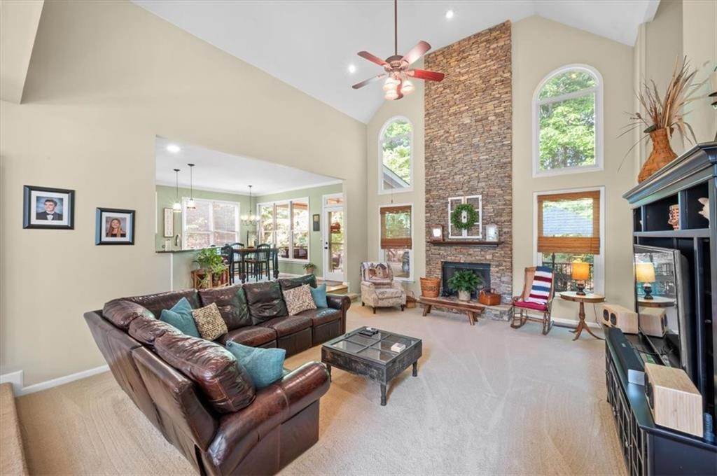 12. Single Family Homes for Sale at 1840 Eagle Summit Court Lawrenceville, Georgia 30043 United States