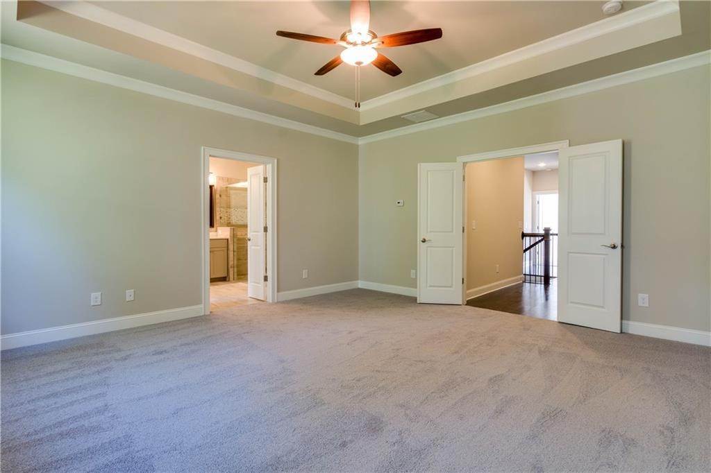 12. Townhouse for Sale at 5044 Sealy Circle 57 Peachtree Corners, Georgia 30092 United States