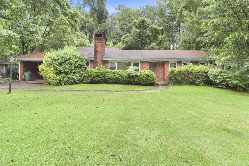 Single Family Homes for Sale at 1436 Lachona Court Atlanta, Georgia 30329 United States