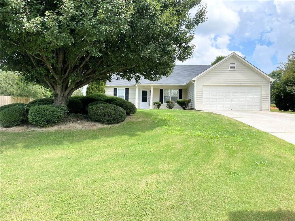 1. Single Family Homes for Sale at 255 Beranda Circle Douglasville, Georgia 30134 United States