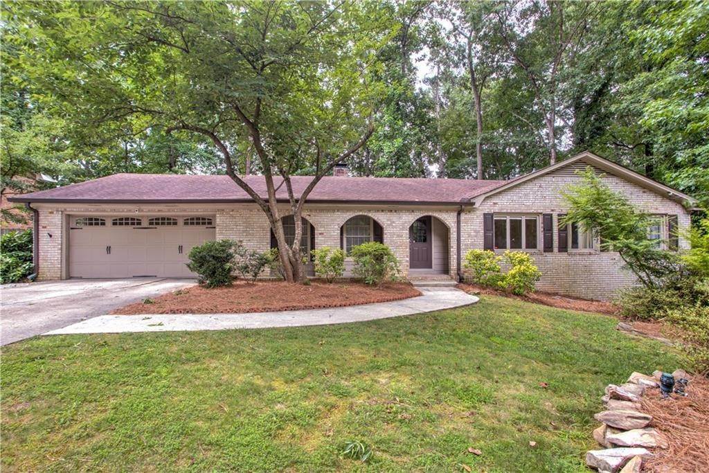 Single Family Homes for Sale at 2547 Andover Drive Dunwoody, Georgia 30360 United States