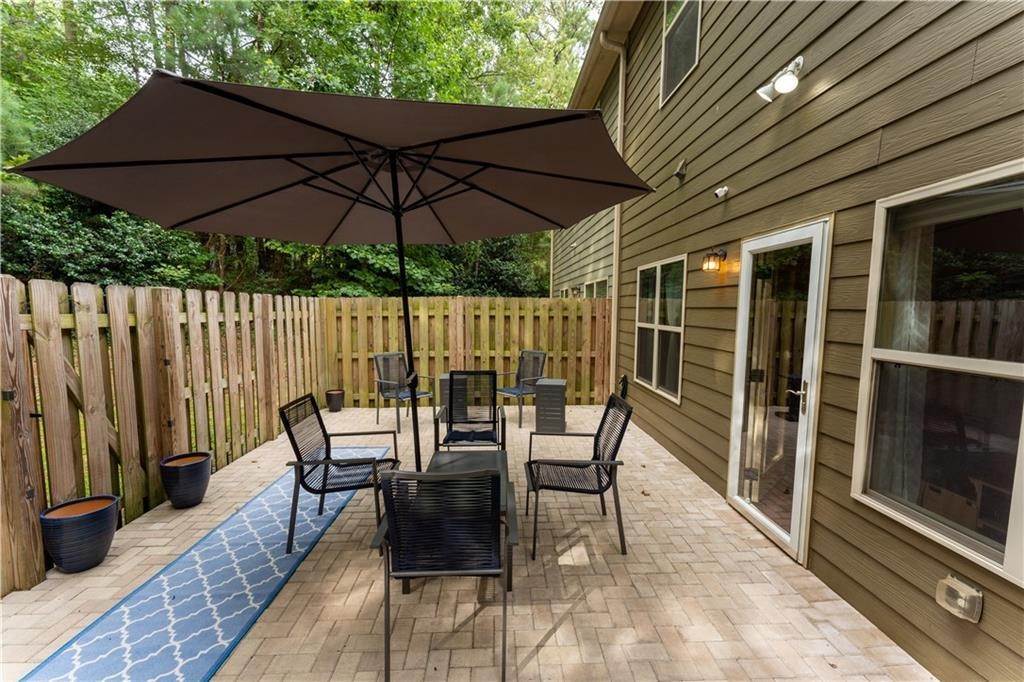 4. Townhouse for Sale at 151 Sunset Lane Woodstock, Georgia 30189 United States