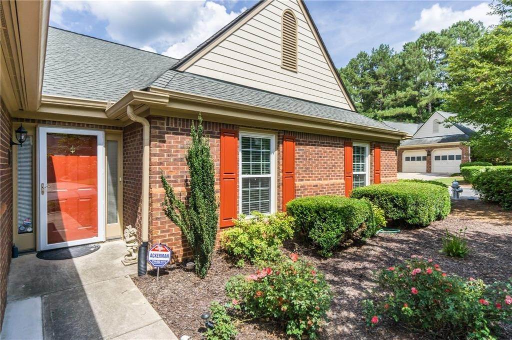 1. Condominiums for Sale at 6231 Meadow Run Court Peachtree Corners, Georgia 30092 United States