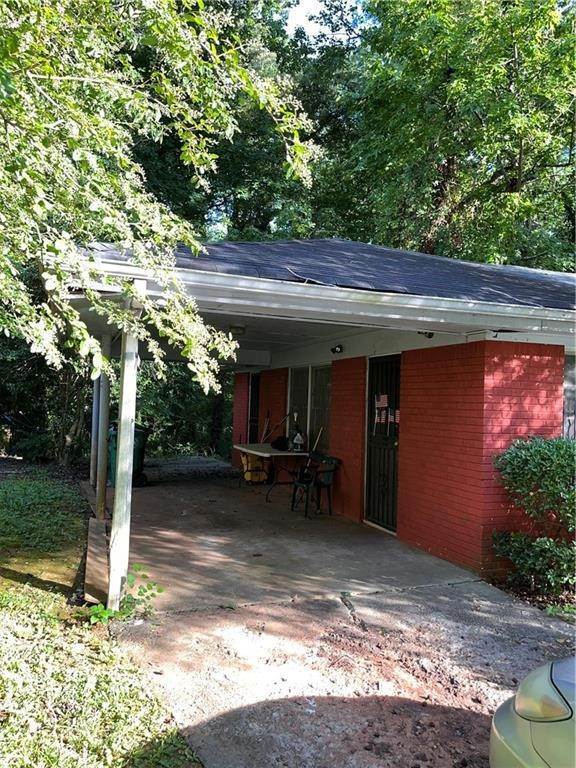 4. Single Family Homes for Sale at 2734 Rollingwood Lane Atlanta, Georgia 30316 United States