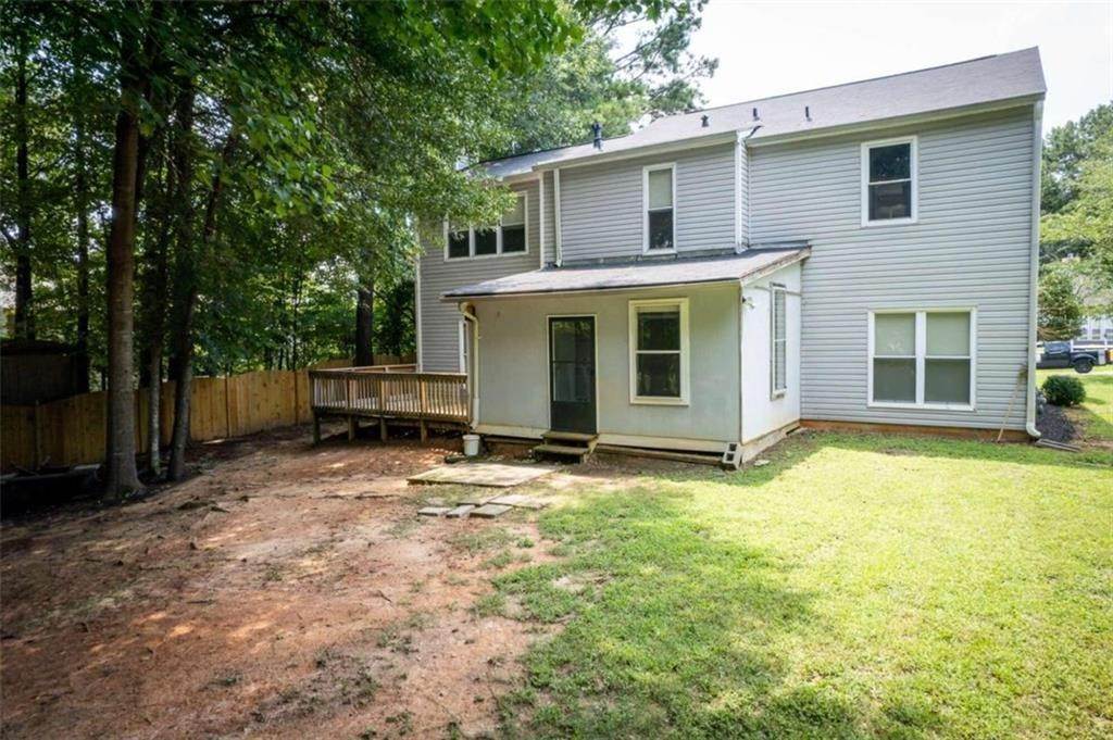 11. Single Family Homes for Sale at 2071 Hollywood Drive Lawrenceville, Georgia 30044 United States