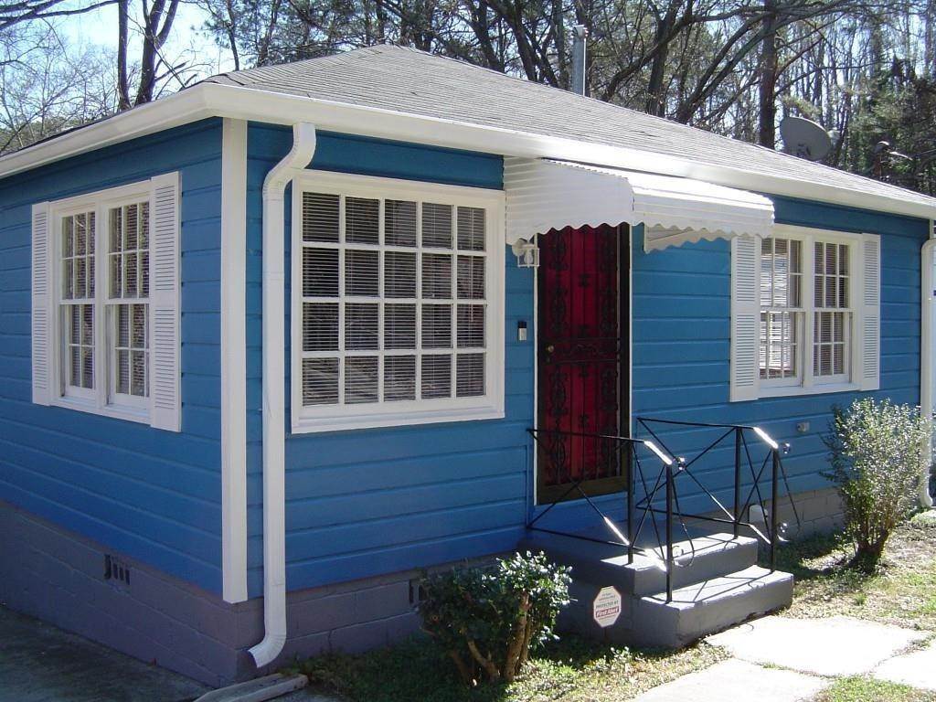 3. Single Family Homes at 475 Center Hill Avenue Avenue Atlanta, Georgia 30318 United States