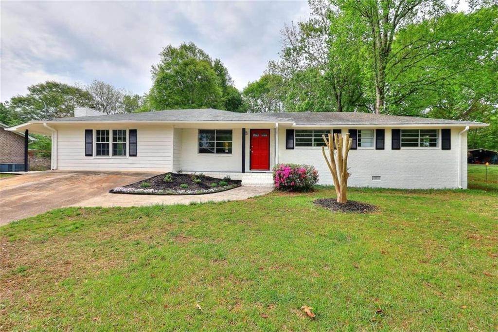 4. Single Family Homes for Sale at 10155 Starr Street Covington, Georgia 30014 United States