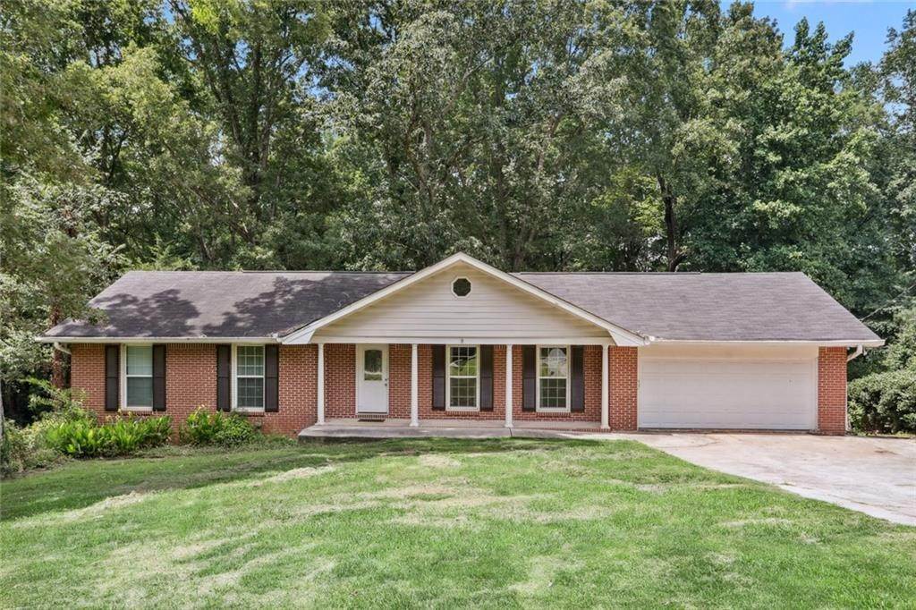 Single Family Homes for Sale at 5635 Brady Drive Stone Mountain, Georgia 30087 United States
