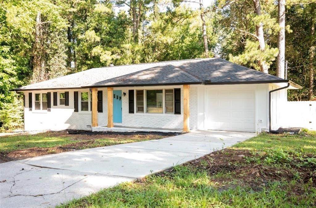 Single Family Homes for Sale at 1355 Armistead Circle Monroe, Georgia 30655 United States