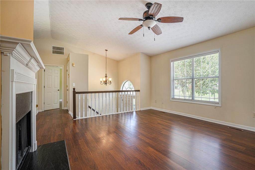 9. Single Family Homes for Sale at 5342 Ashland Drive Flowery Branch, Georgia 30542 United States