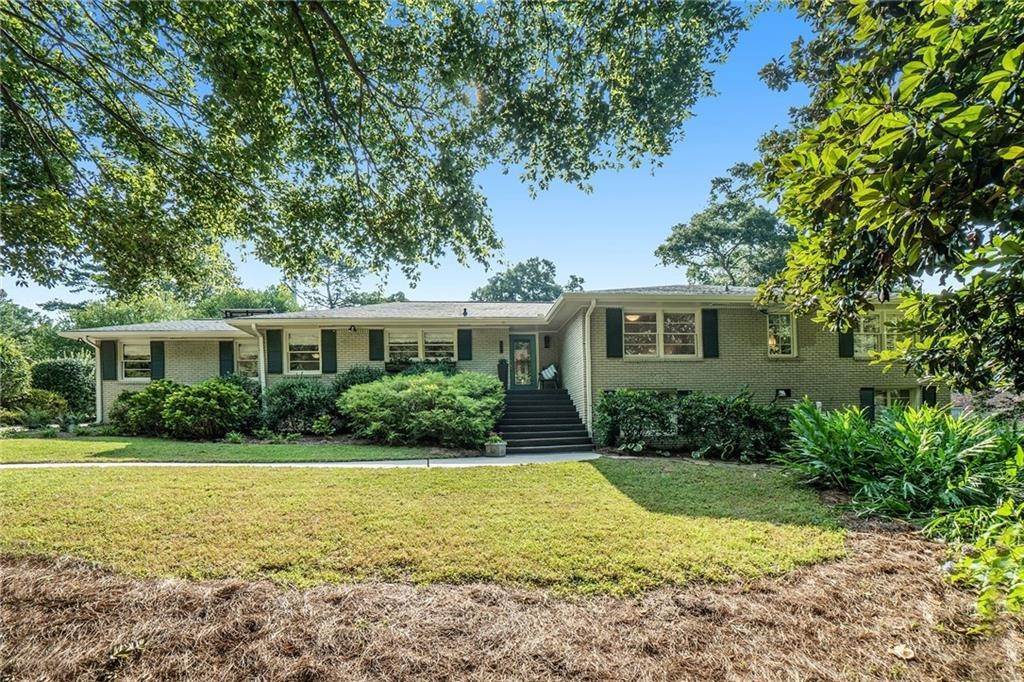 1. Single Family Homes for Sale at 1511 Council Bluff Drive Atlanta, Georgia 30345 United States