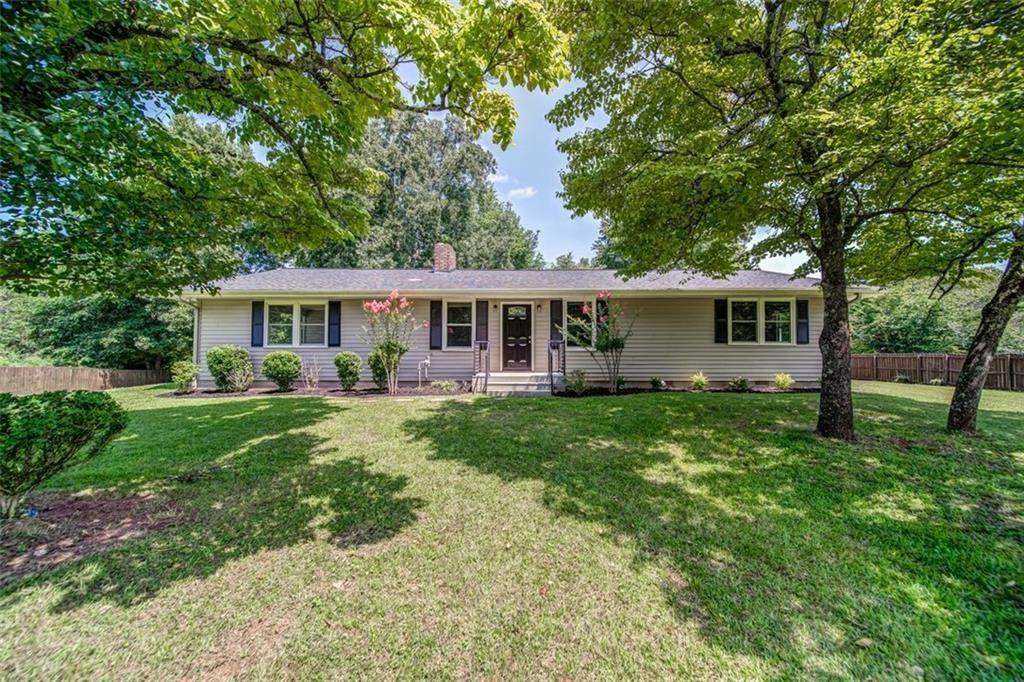 3. Single Family Homes for Sale at 1835 SKYLINE Drive Cumming, Georgia 30041 United States