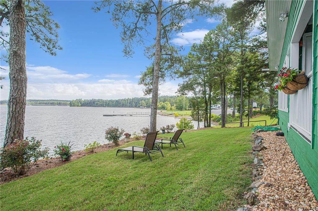 3. Single Family Homes for Sale at 24 Allatoona Road Cartersville, Georgia 30121 United States