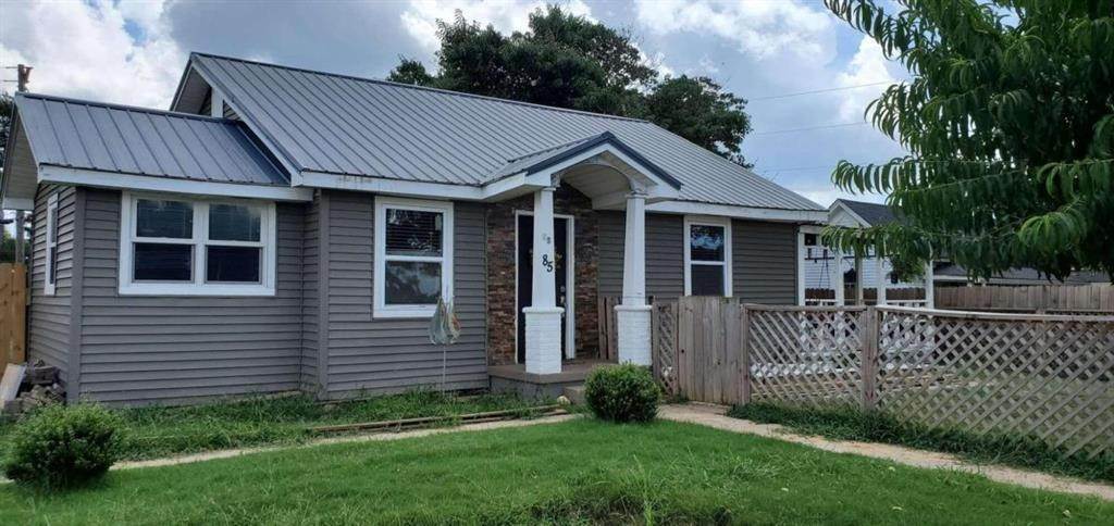 Single Family Homes для того Продажа на 85 Oak Street Aragon, Джорджия 30104 Соединенные Штаты