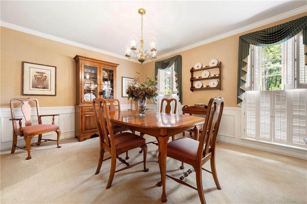 8. Single Family Homes for Sale at 6315 BROOMSEDGE Trail Peachtree Corners, Georgia 30092 United States