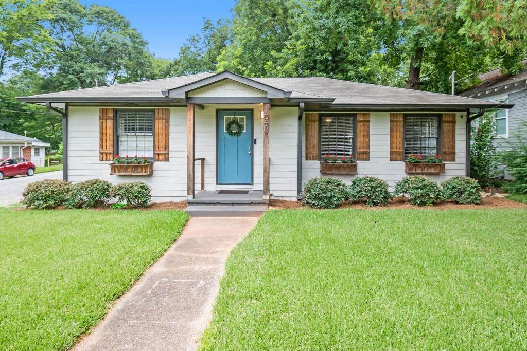 Single Family Homes for Sale at 1063 Victory Drive Atlanta, Georgia 30310 United States
