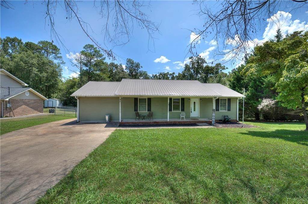 Single Family Homes for Sale at 92 Oak Hill Drive Calhoun, Georgia 30701 United States