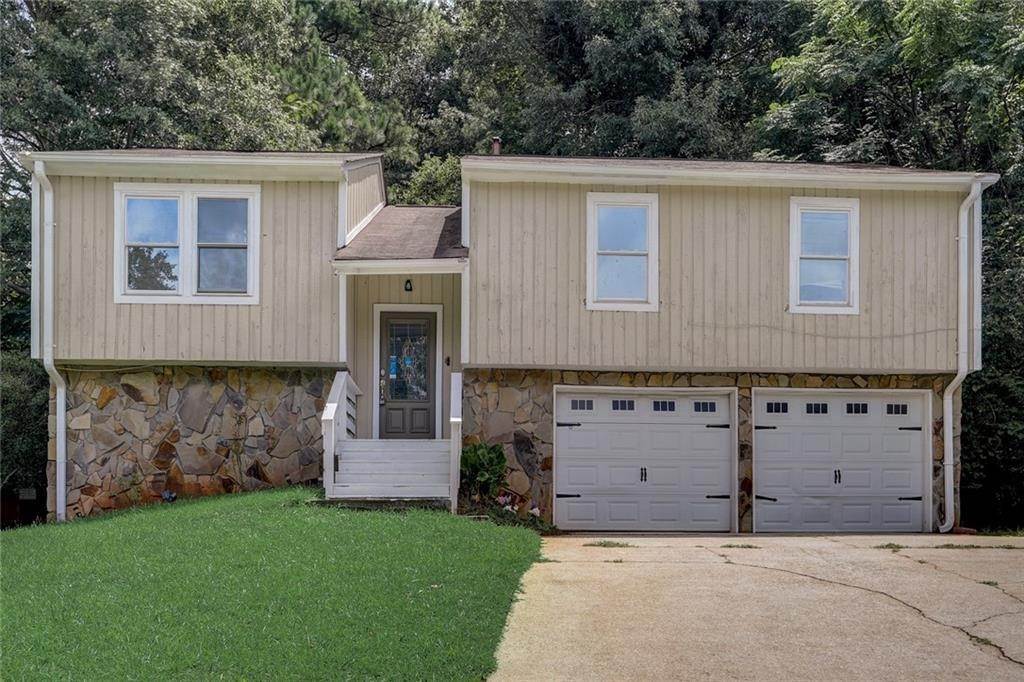 Single Family Homes for Sale at 4944 Tivoli Park Court Stone Mountain, Georgia 30088 United States