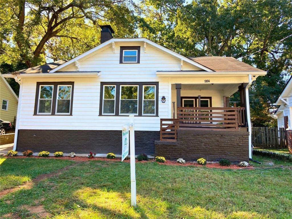 Single Family Homes for Sale at 984 Burns Drive Atlanta, Georgia 30310 United States