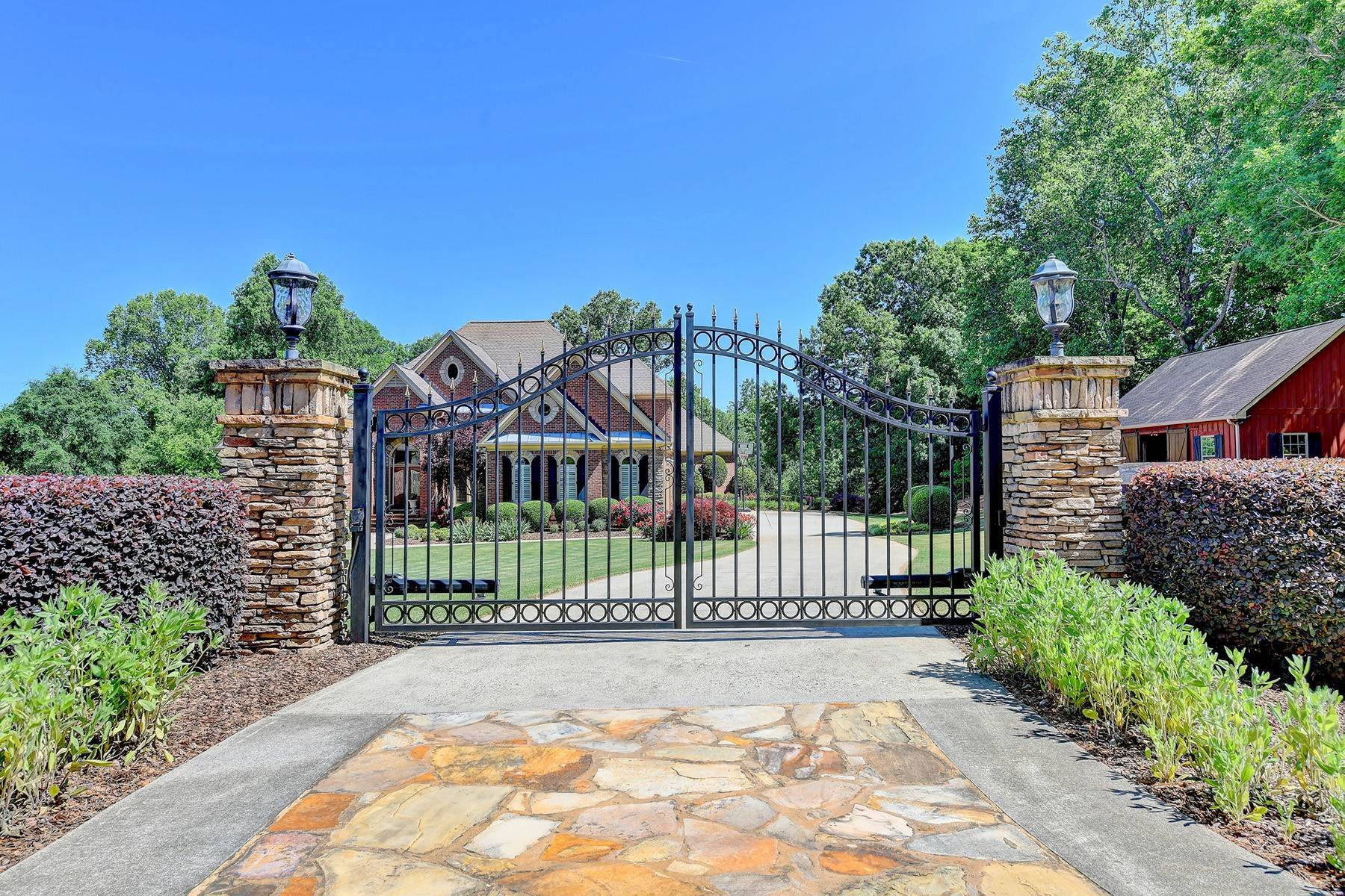 Single Family Homes for Sale at Exquisite Equestrian Estate on 5.2+/- Lush Acres in Gated Community 126 Summit Overlook Drive Dawsonville, Georgia 30534 United States