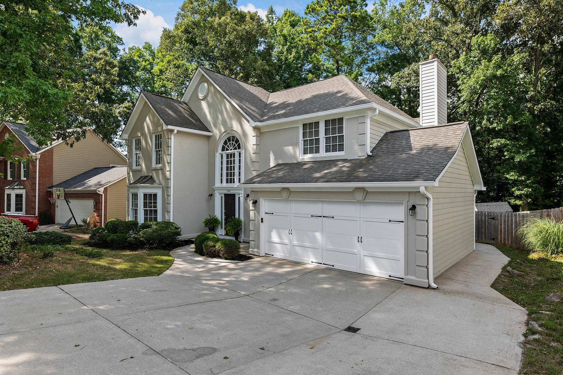 42. Single Family Homes for Sale at Ideally Located Lovely Four Bedroom Home in Johns Creek High School District 3580 Waters Cove Way Alpharetta, Georgia 30022 United States
