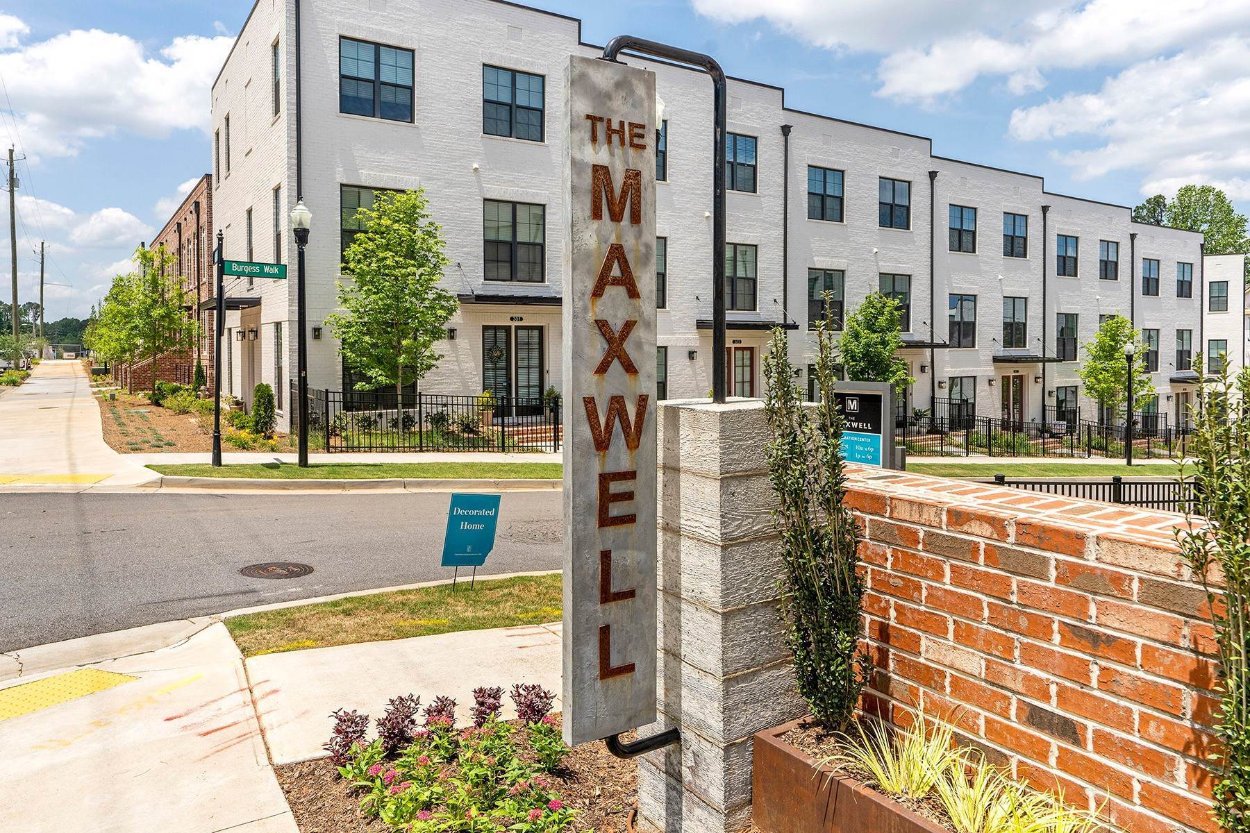 29. Condominiums for Sale at Sought-After Light-Filled End Unit in Downtown Alpharetta 207 Devore Road Alpharetta, Georgia 30009 United States