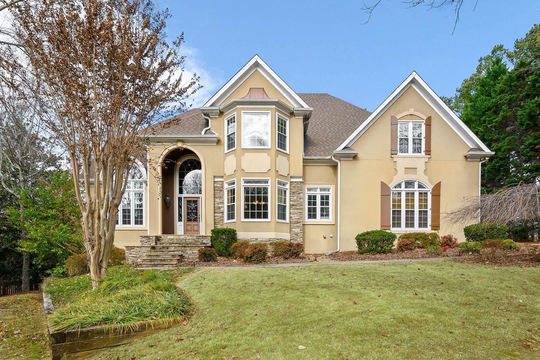 Single Family Homes for Sale at Exceptional Home in Sought After Nesbit Lakes 2470 Club Walk Trace Alpharetta, Georgia 30022 United States