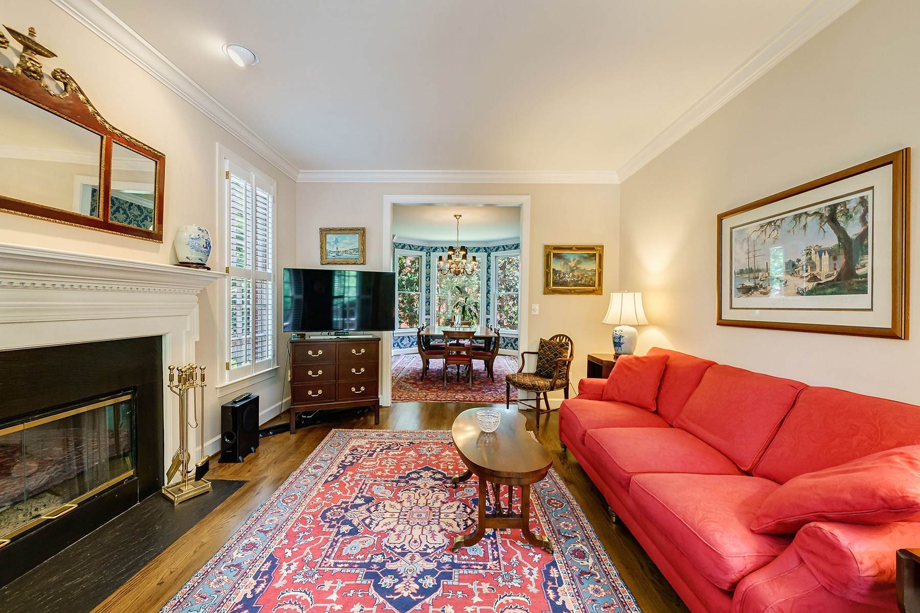6. Single Family Homes for Sale at Charming All-Brick Home in Coveted Village at Lenox Park 1241 Village Run Brookhaven, Georgia 30319 United States