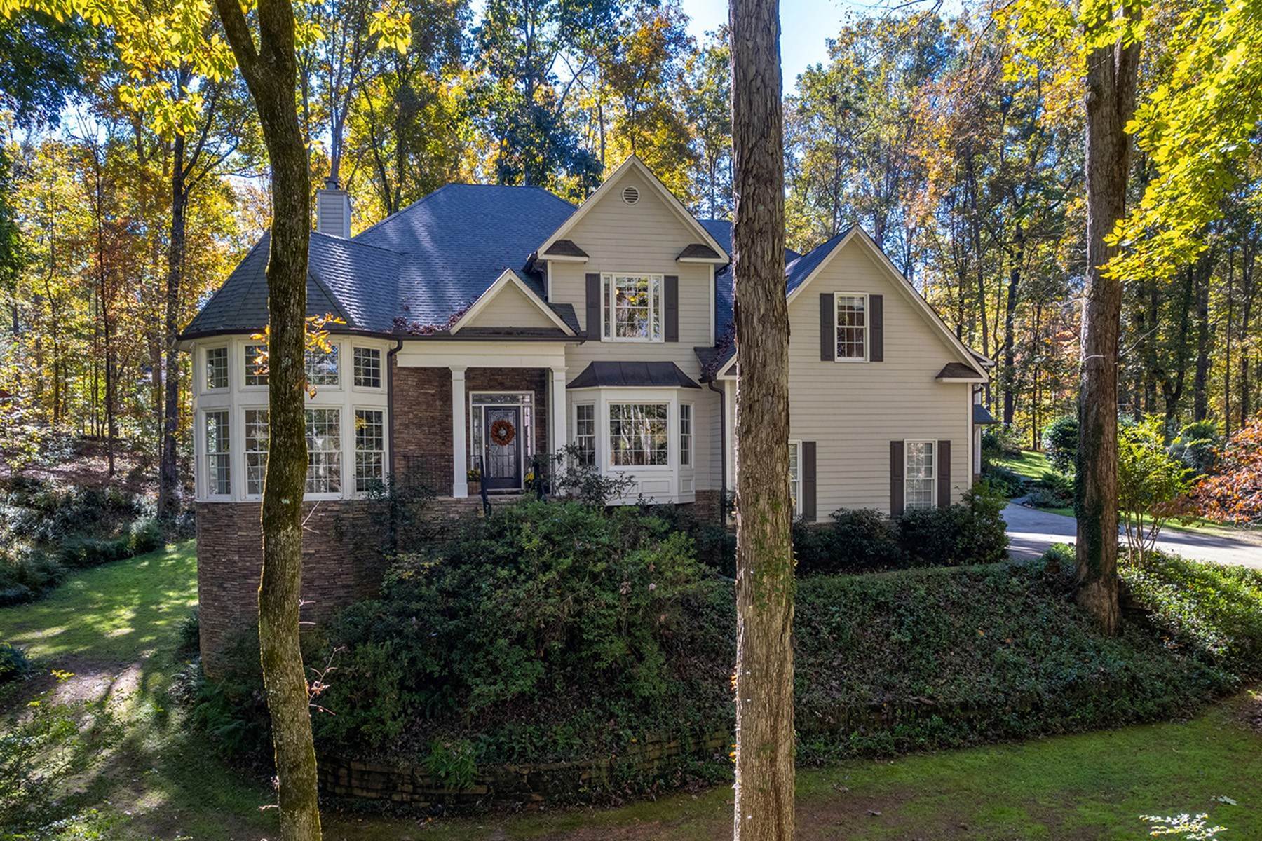 Single Family Homes for Sale at Gorgeous Cape Cod Home on Large Lot 550 Eagles Landing Drive Alpharetta, Georgia 30004 United States