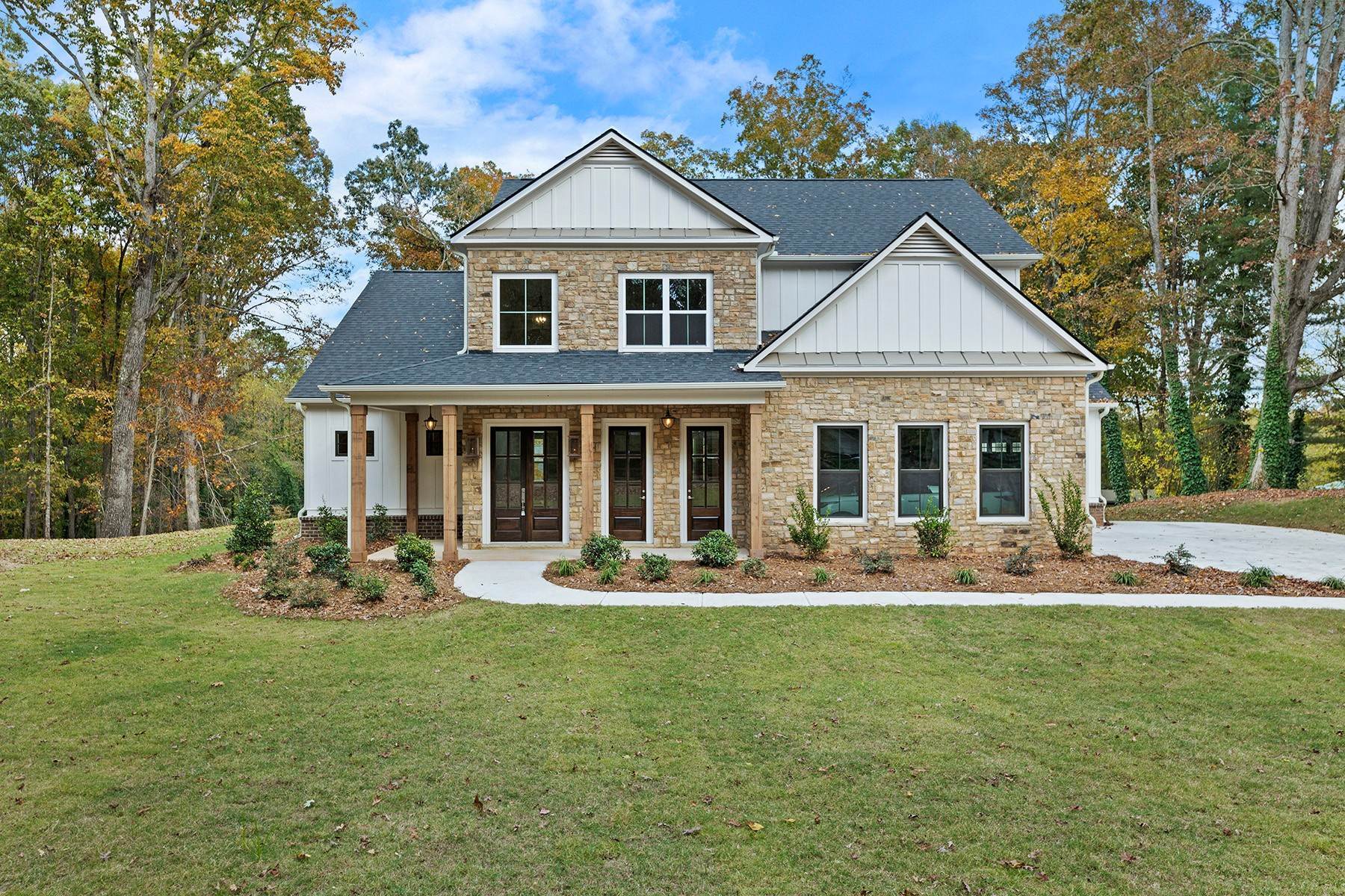 3. Single Family Homes for Sale at Newly Completed Craftsman on One Acre in Milton's Top School District 12905 New Providence Road Milton, Georgia 30004 United States