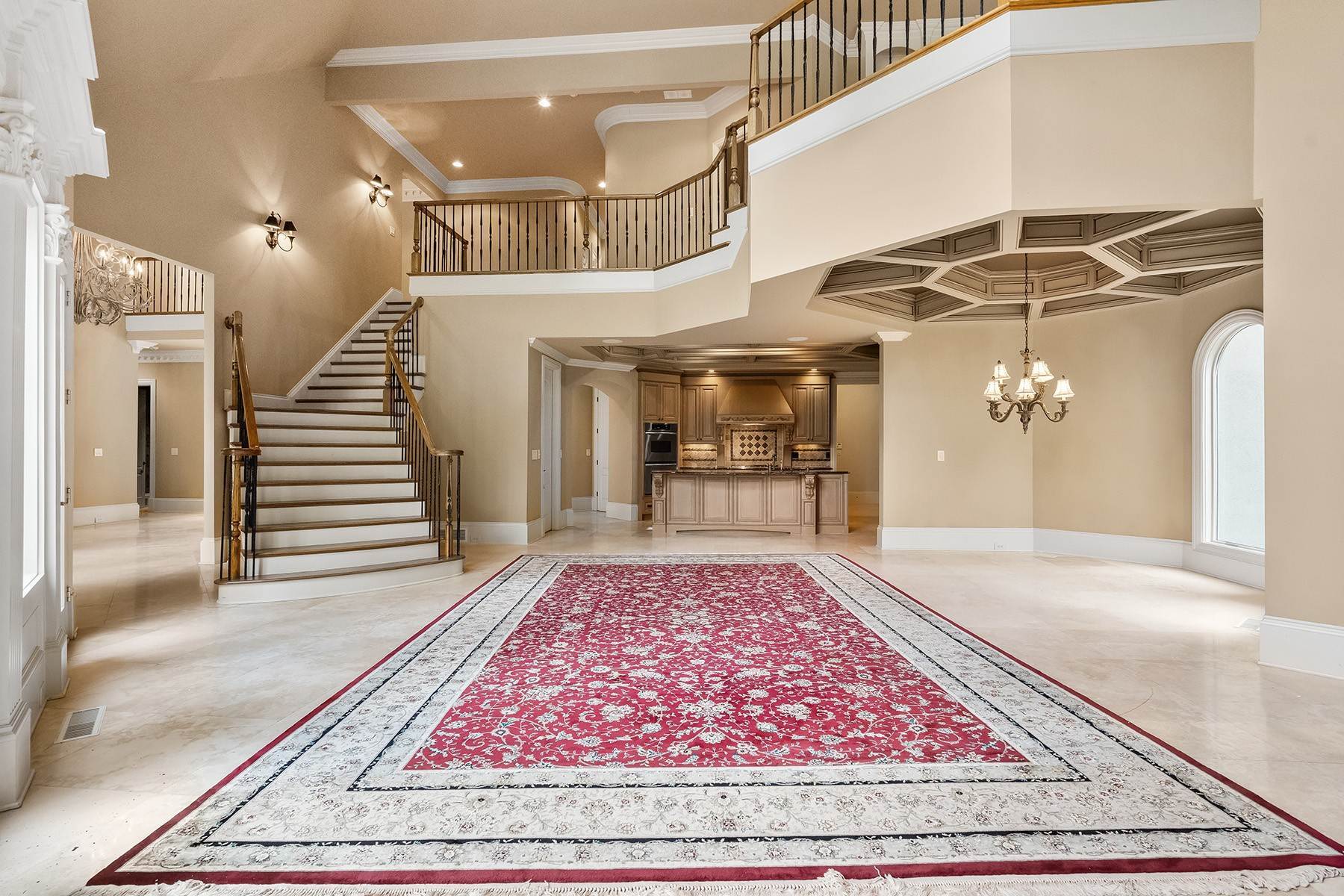 20. Single Family Homes for Sale at Prestigious St. Marlo Country Club Home Overlooking the 5th Fairway 8430 Abingdon Lane Duluth, Georgia 30097 United States