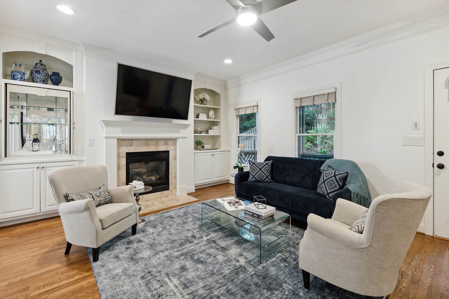 17. Single Family Homes for Sale at Gorgeous Newer Construction In Morningside Elementary 1371 Edmund Court Atlanta, Georgia 30306 United States